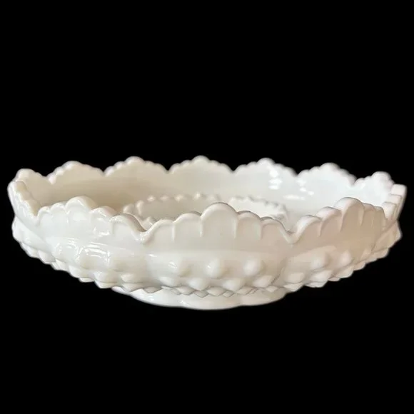 Vintage Fenton Glass Ashtray MCM White Scalloped Chip and Dip Bowl Hobnail Vtg - Picture 5 of 12